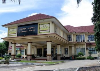 Honor Dipangkas 50 Persen, Kantor Bupati Lampung Timur Digeruduk Satpam