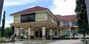 Honor Dipangkas 50 Persen, Kantor Bupati Lampung Timur Digeruduk Satpam