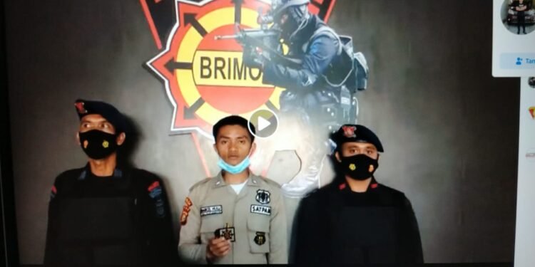Satpam Berseragam ala Brimob Meminta Maaf