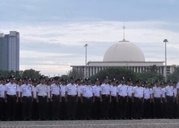 Polisi Libatkan Pam Swakarsa Jaga Keamanan Jakarta