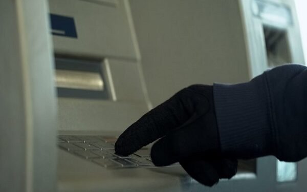 Pembobol Mesin ATM Ditangkap Satpam