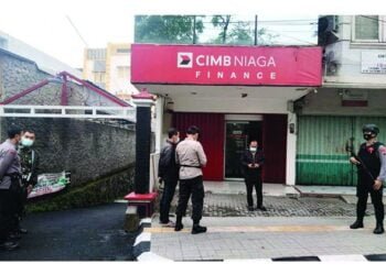 Malam Tak Dijaga Satpam, Kantor CIMB Jebres Disatroni Maling