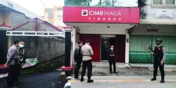 Malam Tak Dijaga Satpam, Kantor CIMB Jebres Disatroni Maling