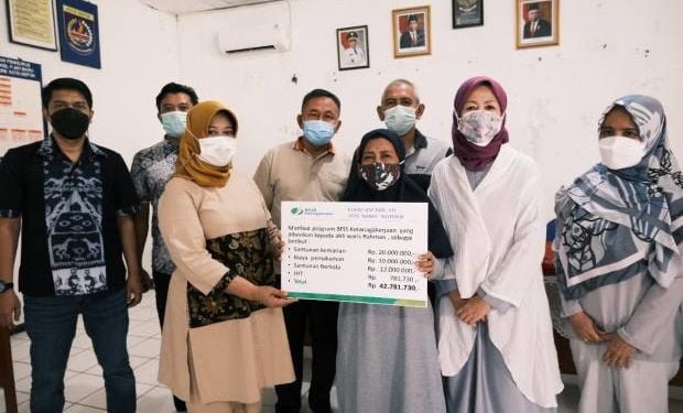 Ahli Waris Satpam Terima Santunan 42 Juta dari BPJamsostek