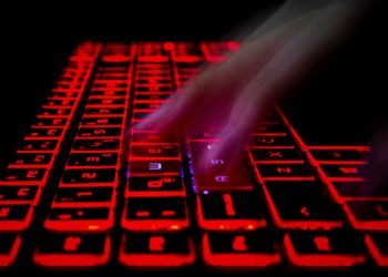 Lima Cara Menghindari Kejahatan Siber untuk Usia Remaja