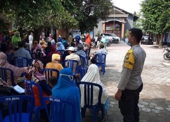 Polsek Mantingan Laksanakan Pengamanan Vaksin untuk Lansia