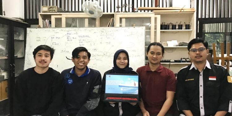 Lima Mahasiswa Ciptakan Radar Pelacakan Barang untuk Keamanan Laut