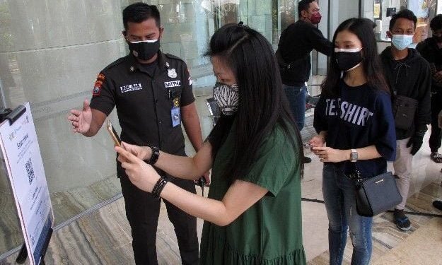 APPBI Jatim : Satpam Mal Harus Periksa Kartu Vaksin Pengunjung