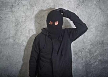 Menyerupai Seragam Polisi, Kawanan Perampok Terkecoh Satpam