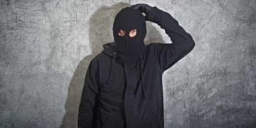 Menyerupai Seragam Polisi, Kawanan Perampok Terkecoh Satpam