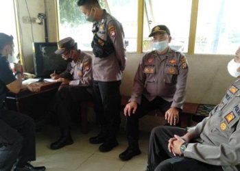 Kanit Binkamsa Lakukan Pembinaan ke Satpam