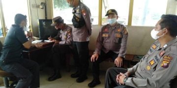 Kanit Binkamsa Lakukan Pembinaan ke Satpam