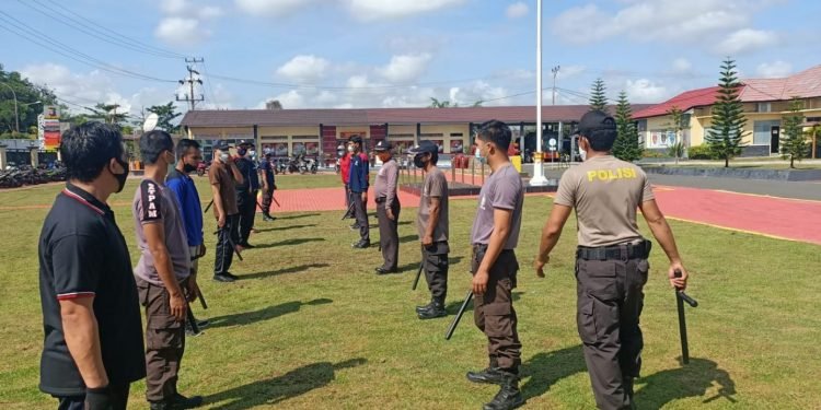 Polres Kapuas Latih Satpam Kemampuan Beladiri