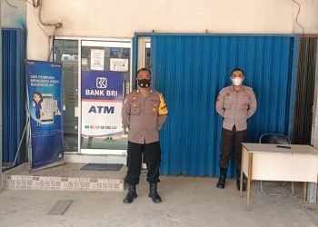 Bhabinkamtibmas Imbau Satpam Bank Tetap Waspada