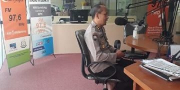Jadi Nara Sumber Radio, Kasubdit Bintibsos Polda Jabar Jelaskan Kompetensi Satpam