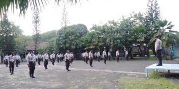 Ditpamobvit Polda Banten Berikan Pelatihan SOP Pengamanan Satpam