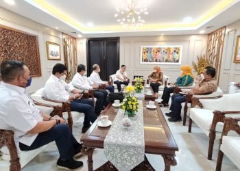 KADIN Audiensi ke Menaker, Manaker Minta Kadin Terapkan Struktur dan Skala Upah