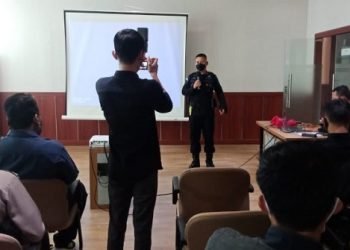 Brimob Polda Banten Berikan Pengetahuan Penanganan Ancaman Bom ke Satpam