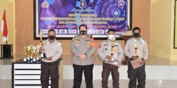 Berprestasi, Satpam di Morowali Utara Terima Penghargaan
