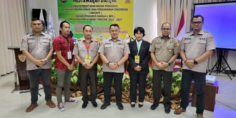 Oni Toisuta Terpilih sebagai Ketua BPD ABUJAPI Papua Barat secara Aklamasi