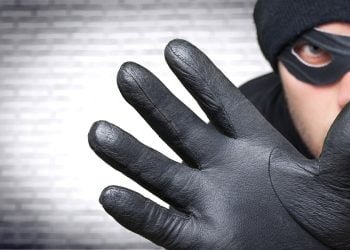 Perampok Gasak Uang dari Kantong Tiga Satpam Pabrik yang Bertugas