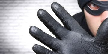 Perampok Gasak Uang dari Kantong Tiga Satpam Pabrik yang Bertugas