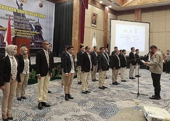 Wakapolda Riau Lantik Pengurus DPD APSI  Masa Bakti 2022-2027