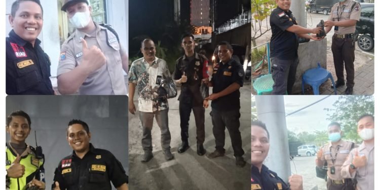 KBS RI DPD Riau Berbagi Nasi Bungkus ke Rekan Seprofesi Satpam