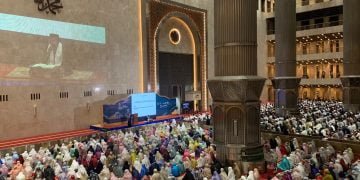 Salat Idul Fitri Dipenuhi Ratusan Ribu Jamaah, Masjid Istiqlal Kerahkan Puluhan Satpam