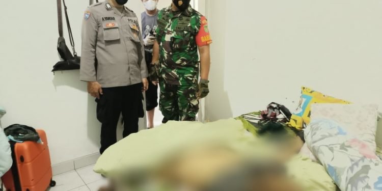 Satpam Vila Temukan Sesosok Mayat Tanpa Celana