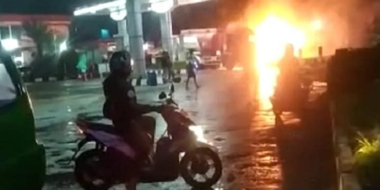 SPBU di Sukabumi Terbakar, Satpam Alami Luka Bakar