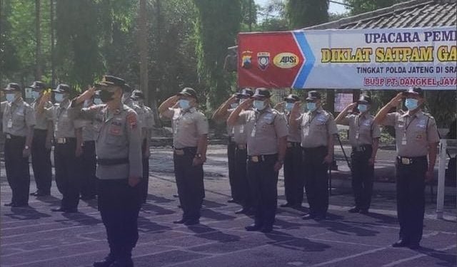 Tingkatkan Pelayanan Dibidang Kamtibmas, Polres Sragen Gelar Diklat Satpam Gada Pratama