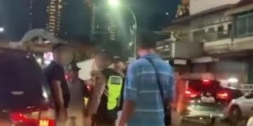 Berseteru, Satpam dan Driver Taksi Online Nyaris Adu Jotos