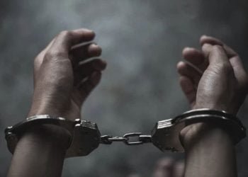 Satpam di Tangerang Amankan Sopir Angkot Pencuri Ban Serep