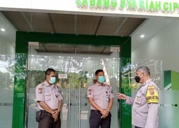 Jalin Silaturahmi, Polsek Kesambi Sambagi Petugas Satpam