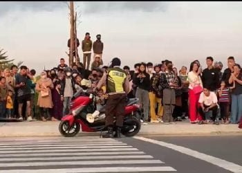 Ganggu Akses Jalan Masuk Proyek, Satpam Bubarkan Fashion Week