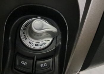 Nyaris Diamuk Massa, Pelaku Terduga Curanmor Diamankan Satpam