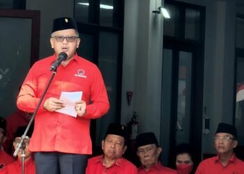 Tolak Hasto Kristiyanto di Kampus Unram, Mahasiswa dan Satpam Ricuh