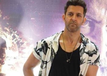 Aktor Bollywood Hrithik Roshan Kesal ketika Penggemarnya Menerobos Sekuriti