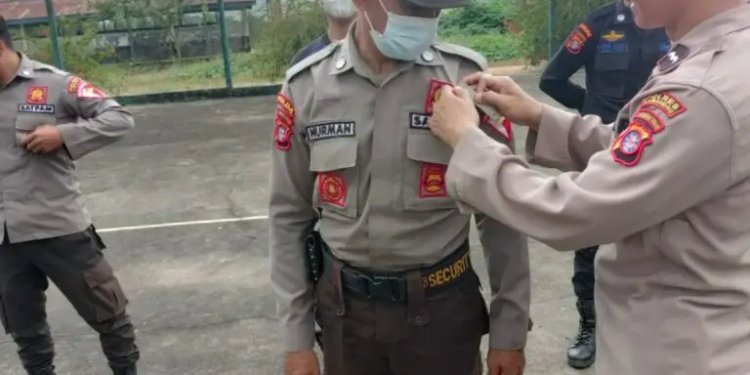 Polres Lamandau Berikan Pelatihan Tongpol dan PBB ke Satpam