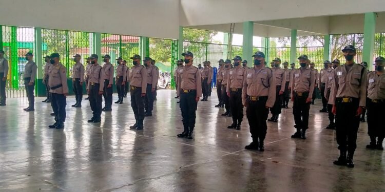 Satpam Komponen Pengemban Fungsi Kepolisian Terbatas