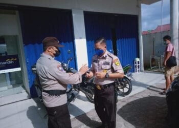 Polres Sukamara Cek Kelengkapan Seragam dan KTA Satpam yang Bertugas