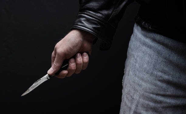 Kesal karena Portal Parkir Tidak Dibuka, Sopir Ambulans Tusuk Satpam