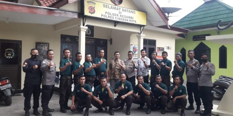 Kapolsek Kesambi Jadi Narsum Kegiatann Peningkatan Mutu Satpam