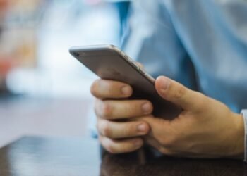 Gawai Milik Seorang Kakek Dicuri, Satpam Rela Berkelahi dengan Pelaku