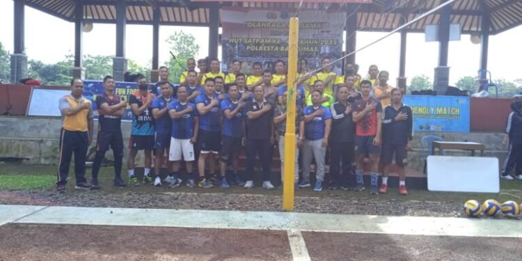Jalin Sinergisitas, Polri dan Satpam Olahraga Bersama