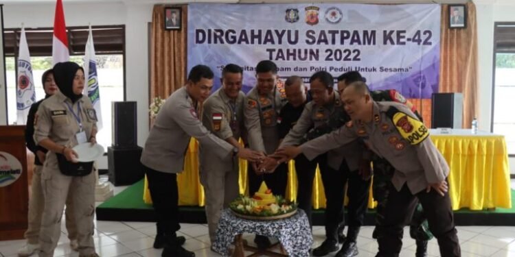 HUT ke-42 Satpam, Kapolres Sukabumi : Satpam Memiliki Posisi yang Strategis