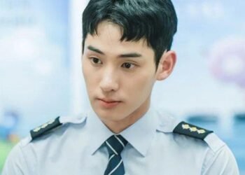 Berperan Sebagai Security, Jung Garam Jadi Aktor Paling Popular