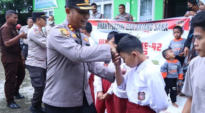 Rangkaian HUT ke-42 Satpam, Polres Rohul Berbagi ke Panti Asuhan
