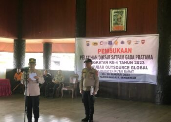 Satbinmas Polres Kapuas dan Satpam Gelar Baksos